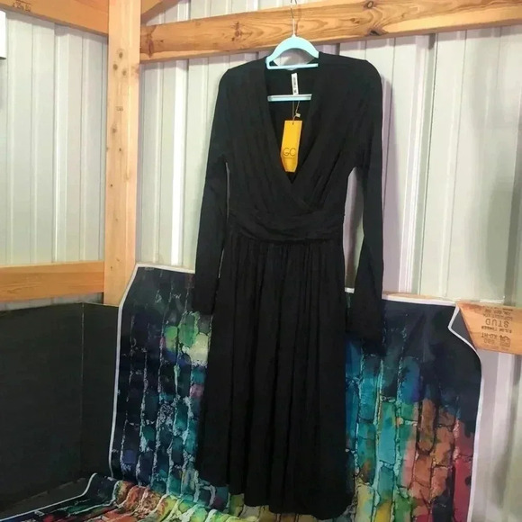 Grecerelle long sleeve black dress size medium - Picture 1 of 13